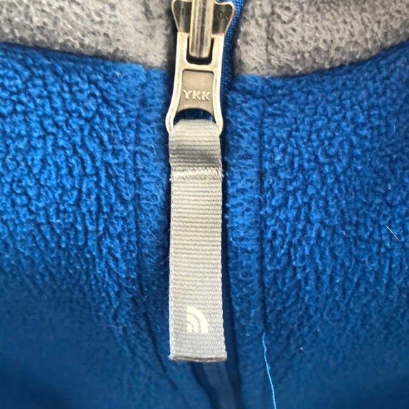 Boys XL North Face zip up fleece XL North Face - Picture 2 of 4